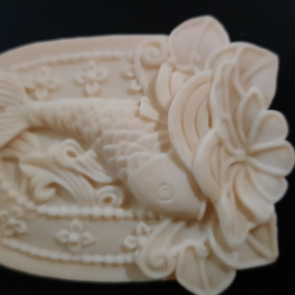 Vintage "Now & Forever Christmas Traditions" Ornament - Picture 2 of 6